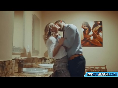 ❤️ Kung ang usa ka busty blonde naghaylo kanimo sa usa ka publiko nga kasilyas ❤️❌ sluts sa pornograpiya ceb.8kpornvids.ru